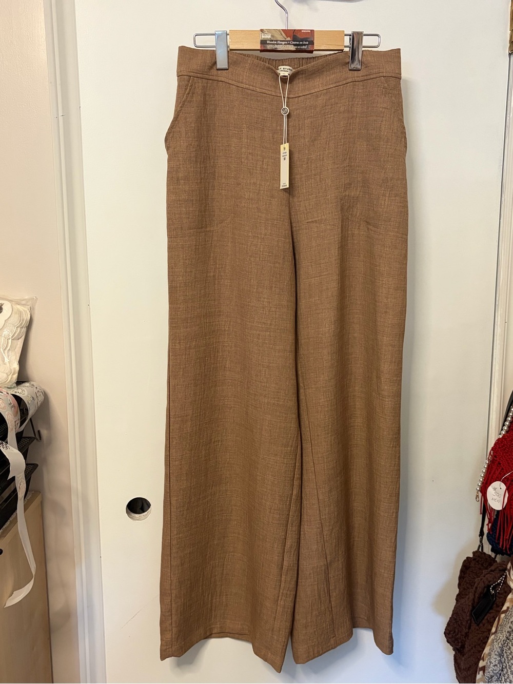 NWT Max Studio Wide-Leg Pants in Warm Brown